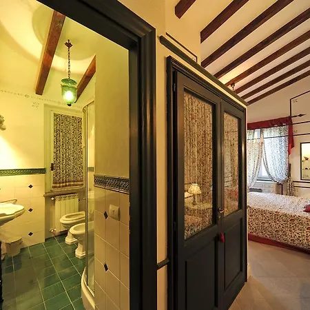 Torre Della Spinosa Guest house Giove