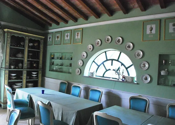 Torre Della Spinosa Guest house Giove